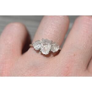 alternative raw diamond engagement rings, raw crystal size 4 5 6 7 8 8 9 10 11